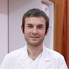 Врач физиотерапевт Мехмет Чивкин