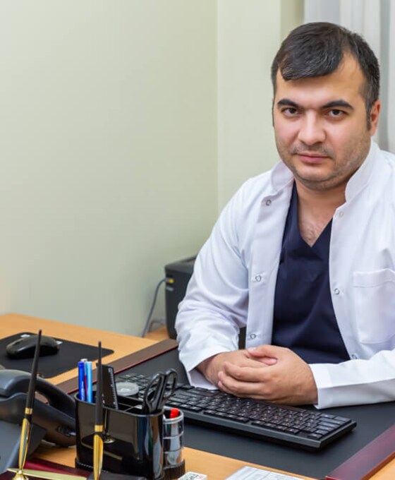 Врач онколог Джураев Фаррух Миржалолович